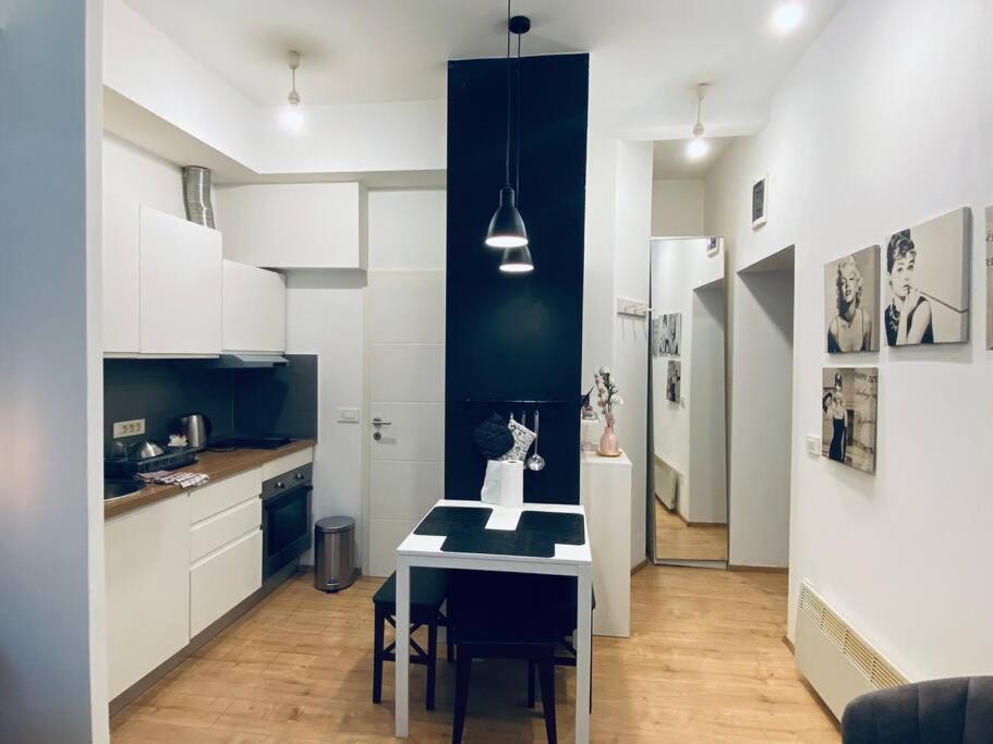 Appartamento Studio M Zagabria Esterno foto